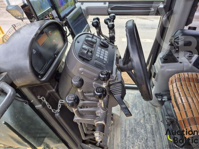 Grader Volvo G 946