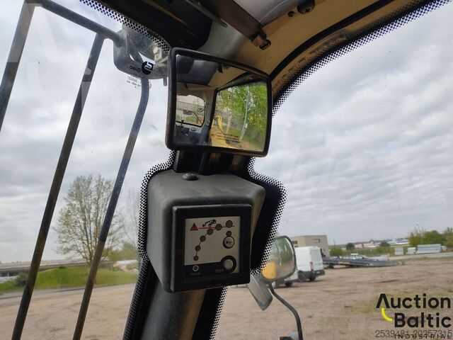 Teleskoplader Caterpillar TH407 AG