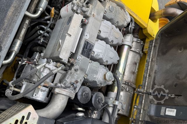 Andere LIEBHERR 900 C 3xBuckets