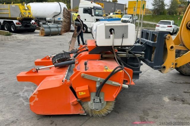 Andere LIEBHERR 514 Stereo Schaufel&Bürste