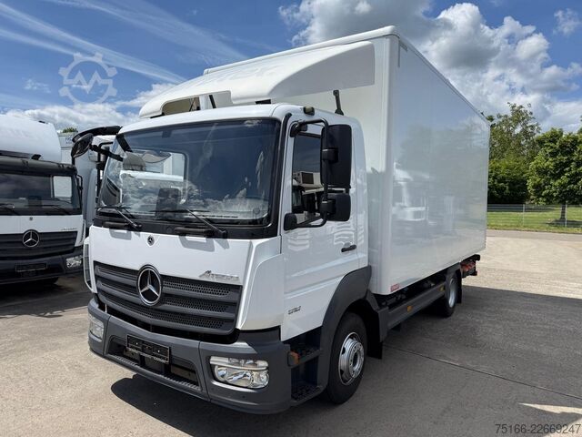 Skříňový nákladní automobil MERCEDES-BENZ ATEGO 918 L Koffer 5,30 m LBW 1,5 T*E 6D*NL 4 T
