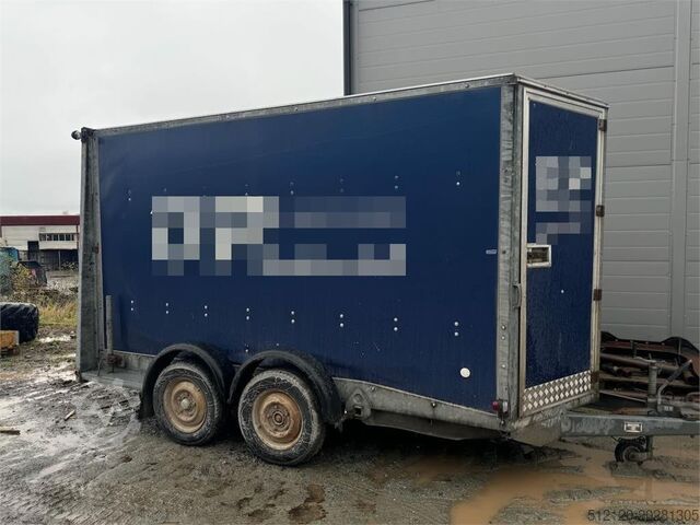 Ifor Williams kabin treyler Ifor Williams cabinet trailer