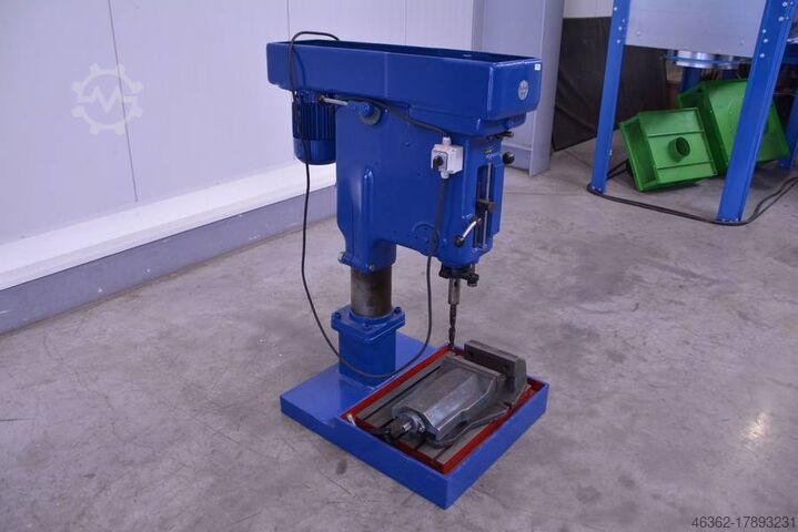 Kolomboormachine Webo B20