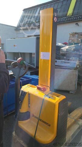 Paletli kamyon Jungheinrich EMC 11
