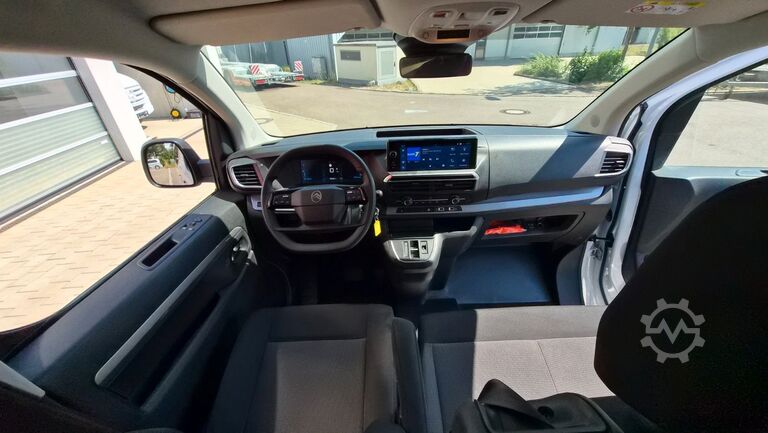 Minibus Citroën SpaceTourer Opel Zafira Plus M 9 Sitzer