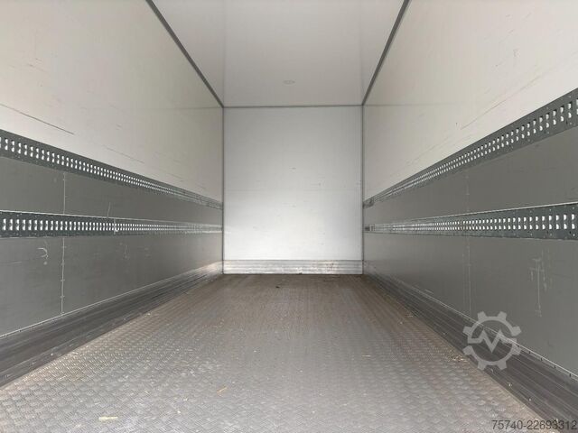 Gesloten bak DAF ELEKTRISCH + 32912 KM + 6X2 + LIFT/STUUR AS + R...