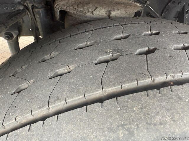 Gesloten bak DAF ELEKTRISCH + 32912 KM + 6X2 + LIFT/STUUR AS + R...