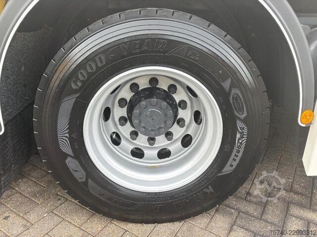 Gesloten bak DAF ELEKTRISCH + 32912 KM + 6X2 + LIFT/STUUR AS + R...