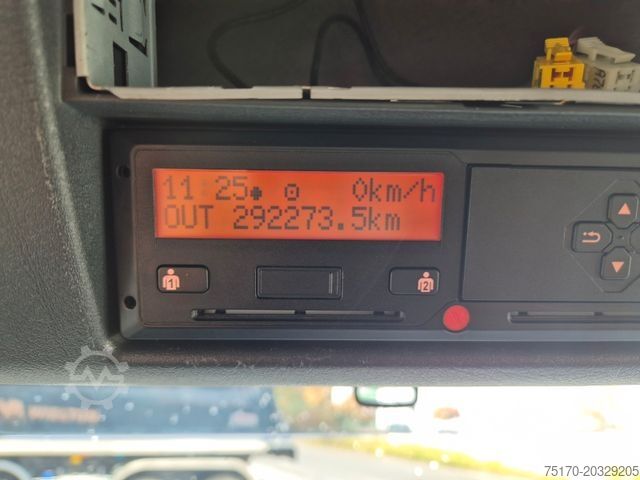 Kamion sa ravnom platformom i ceradom MAN TGS 26.400 6x2-4 LL PK 34002-SH E+PJ 060 B Funk