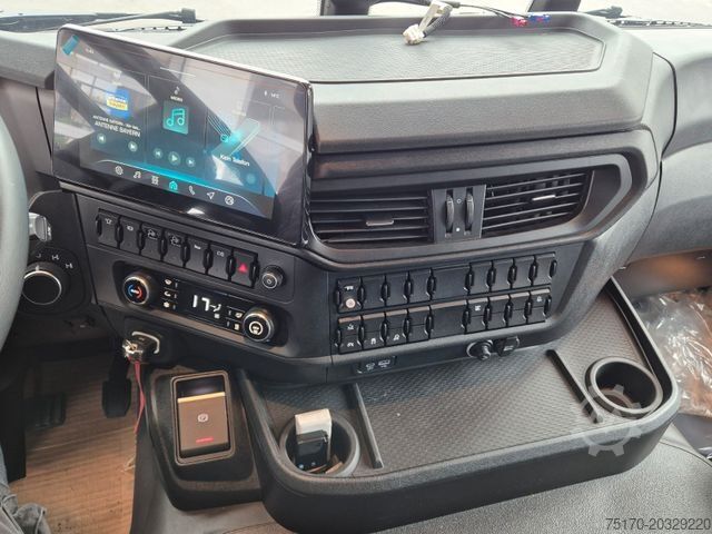 Trostrani kiperski kamion IVECO AT300X54Z HR OFF Bordmatik AHK Intarder