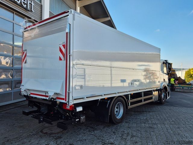 Skříňový nákladní automobil IVECO AT190S40/FP Böse Schwenkwand LBW AHK