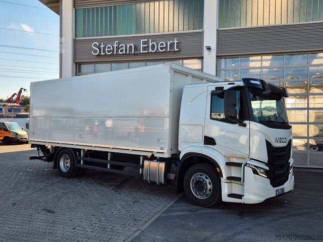 Skříňový nákladní automobil IVECO AT190S40/FP Böse Schwenkwand LBW AHK