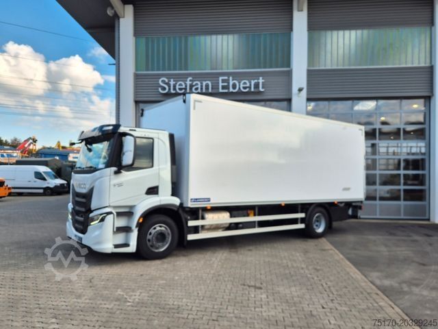 Refrigerated truck IVECO AD190S40/FP Lamberet Mitsubishi LBW Tür AHK