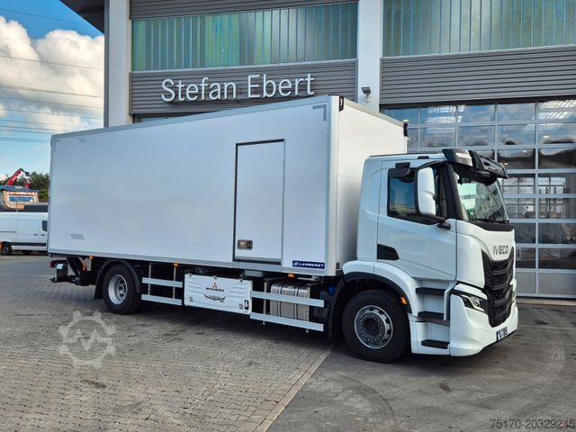 Refrigerated truck IVECO AD190S40/FP Lamberet Mitsubishi LBW Tür AHK