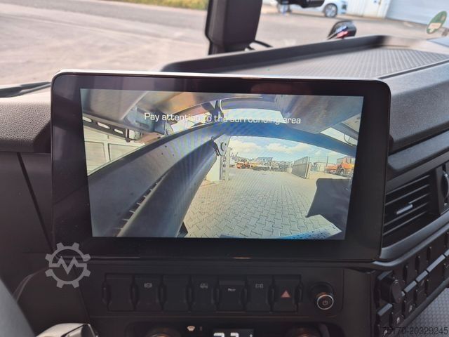 Refrigerated truck IVECO AD190S40/FP Lamberet Mitsubishi LBW Tür AHK