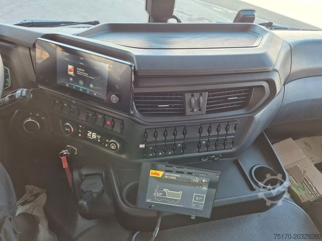 Kiper kamion IVECO AD360X54Z HR OFF 8x4 Intarder AHK