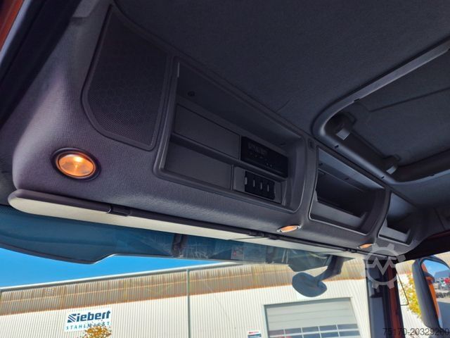 Kiper kamion IVECO AD360X54Z HR OFF 8x4 Intarder AHK