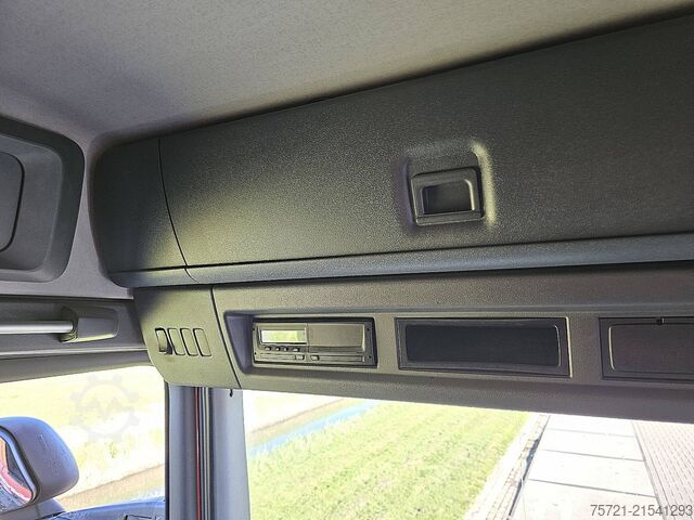 Standaard trekker SCANIA G450 CR19