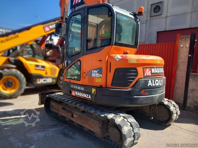 Mini koparka Doosan DX85R-3
