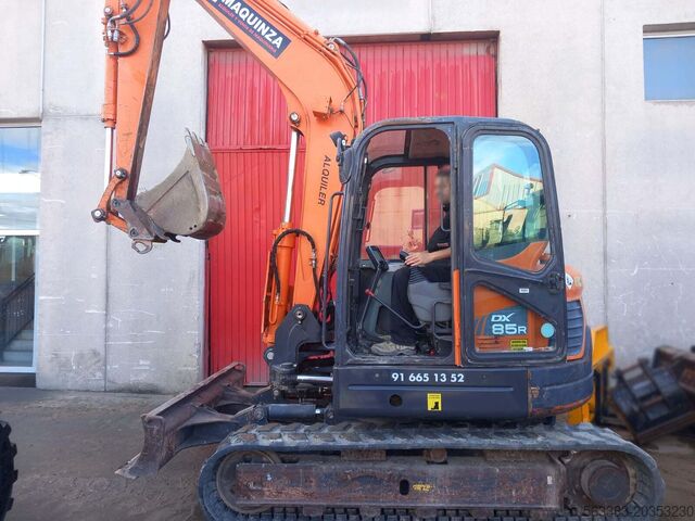 Miniexcavadora Doosan DX85R-3