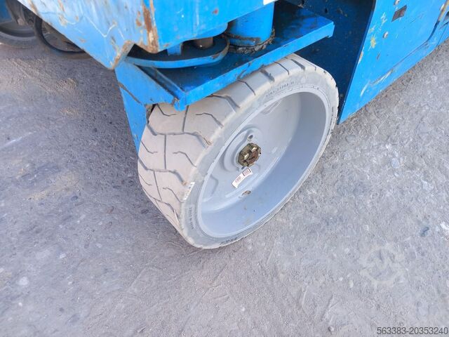Ψαλίδι ανύψωσης Genie GS4047