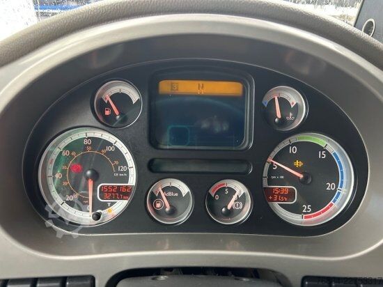 Tractora standard DAF XF 105.460 SSC, E5, STANDKLIMA, SCHUBBODENHYDRAULIK, ALUFELGEN