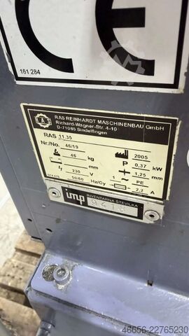 Máquina de cravar e flangear Ras Ras 11.35