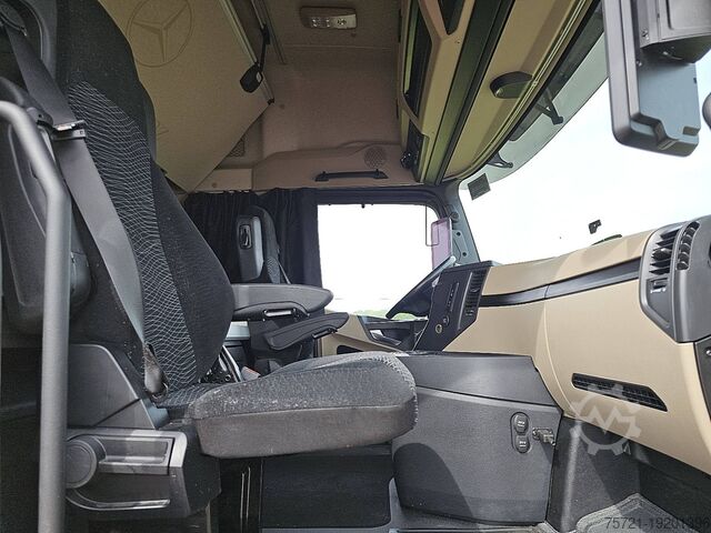 Standaard trekker MERCEDES-BENZ ACTROS 1845 LS NR MP5 GIGASP. RET.