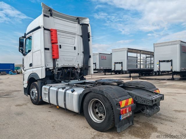 Standardowy ciągnik siodłowy MERCEDES-BENZ ACTROS 1851 Prime