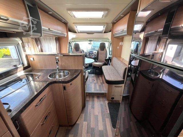 Semi-integrated camper KNAUS Ski Ti 650 MF Festbett -  - Klima -