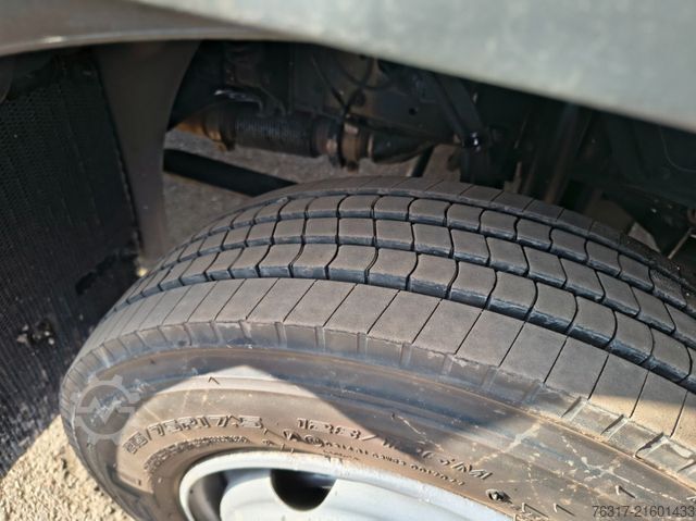 Pick-up van MAN TGL 8.190 Pritsche 6,10m, BL, E6, 2x AHK, Klima