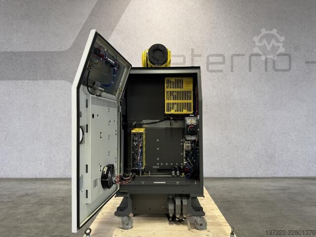 Robot ricondizionato con 1 anno di garanzia FANUC R-2000iC/270F