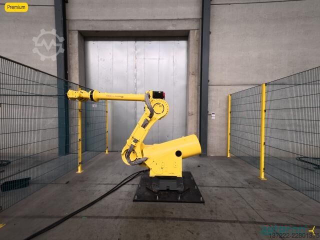 Robot industriale ricondizionato — 1 anno di garanzia FANUC R-2000iB/100P