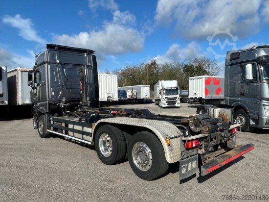 Tipvogn MERCEDES-BENZ ACTROS 2551 L 6X2 LENK-LIFTACHSE, HIAB-LIFT 2019, E6, RETARDER, CB-FUNK