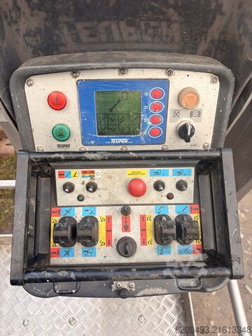 Rupswerkplatform Teupen Leo 36