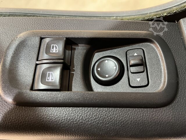 Platformwagen dubbele cabine Renault Master 2.3 dCi 145 PK L3 DC Dubbel Cabine Open ...