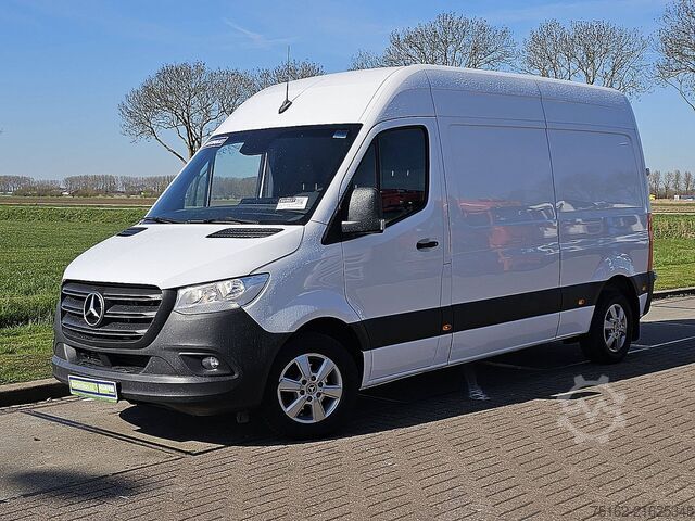 High-roof van MERCEDES-BENZ SPRINTER 314 L2H2 Mbux10 Automaat