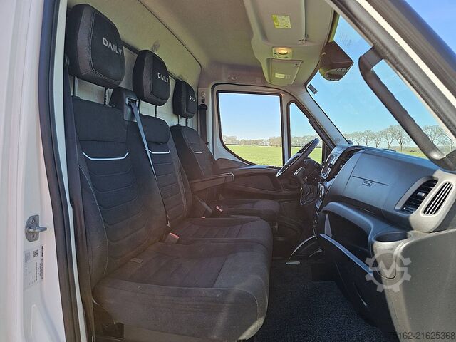 Suitcase IVECO DAILY 40C18 Clickstar EURO6