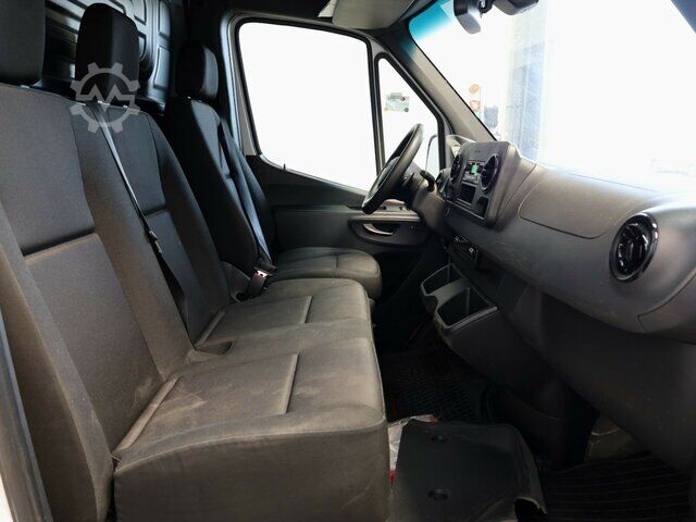 Furgon Mercedes-Benz eSprinter 312 Kasten FWD,3.924mm Radstand