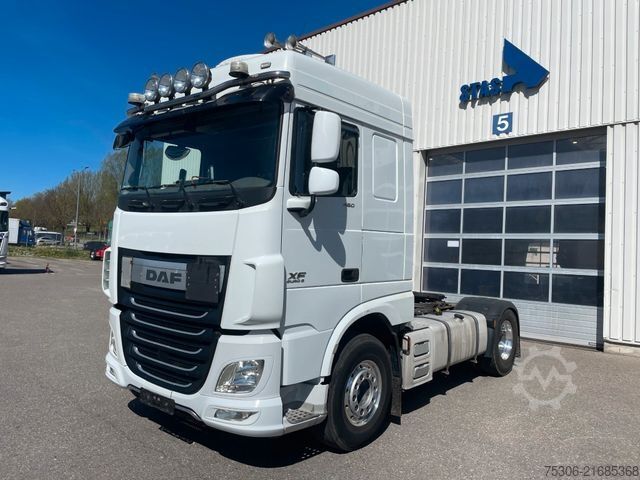 Hazardous materials truck DAF FT XF 460 SC, ADR, Kompressor, Kipp-/Schubboden