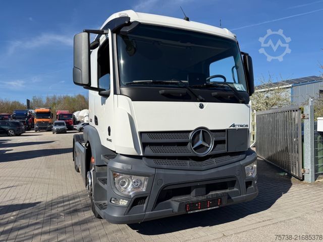 Standardni tegljač MERCEDES-BENZ Actros 1846 LS ADR GEFAHRGUT/ClassicSpace/EURO6D