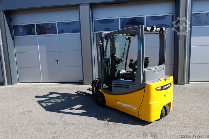 Carretilla elevadora Jungheinrich 1,6t EFG216 DUPLEX SS Batterie 70%