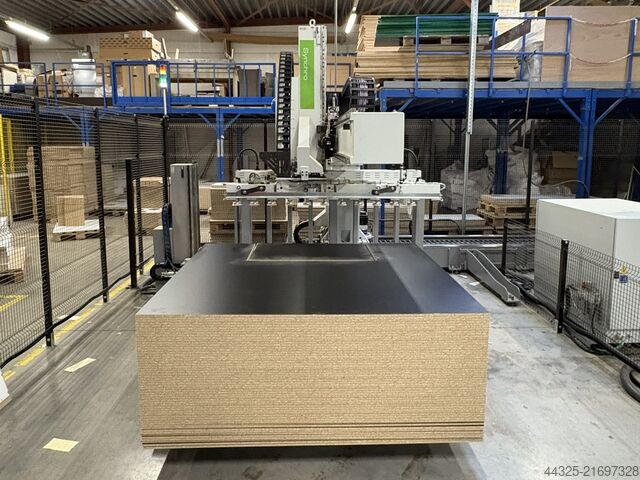 5-axis machining center BIESSE ROVER A - SYNCHRO
