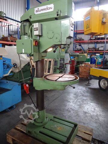 Pillar drill Gillardon , GB 30