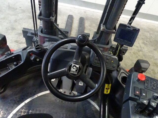 Elektrisk 4 -hjulet gaffeltruck Kalmar ECG80-9S - SHORT - COMPACT