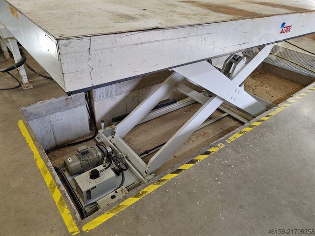 Moulder Weinig E3 infeed + A3 outfeed