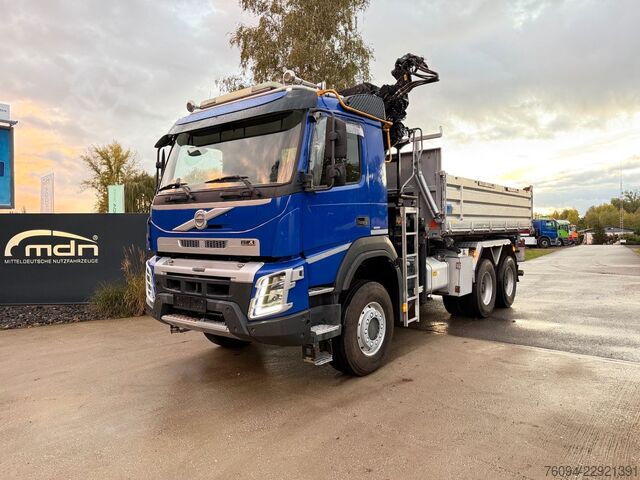 Basculantă VOLVO FMX 420 6x6 Kipper KRAN 21m WINDE FUNK Bordmatik