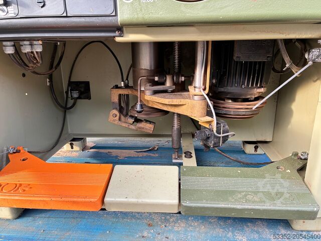 Freză de masă scm T130