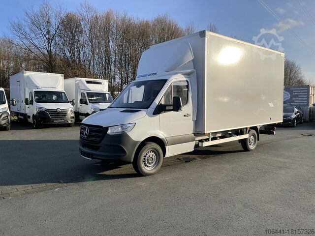 Transporter met koffer MERCEDES-BENZ Sprinter 317 Möbelkoffer mit Türen