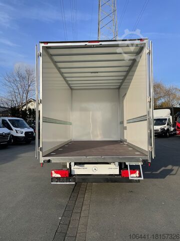 Transporter met koffer MERCEDES-BENZ Sprinter 317 Möbelkoffer mit Türen